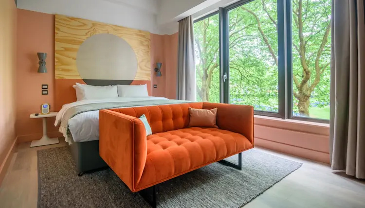 Designing Hotel Interiors for Long-Stay Guest Experiences