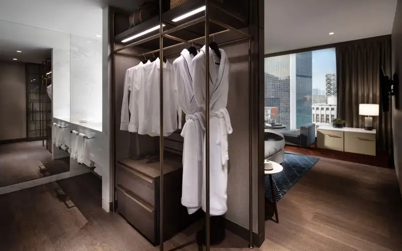 Key Factors to Consider When Choosing Wardrobes for Hotel Guest Rooms