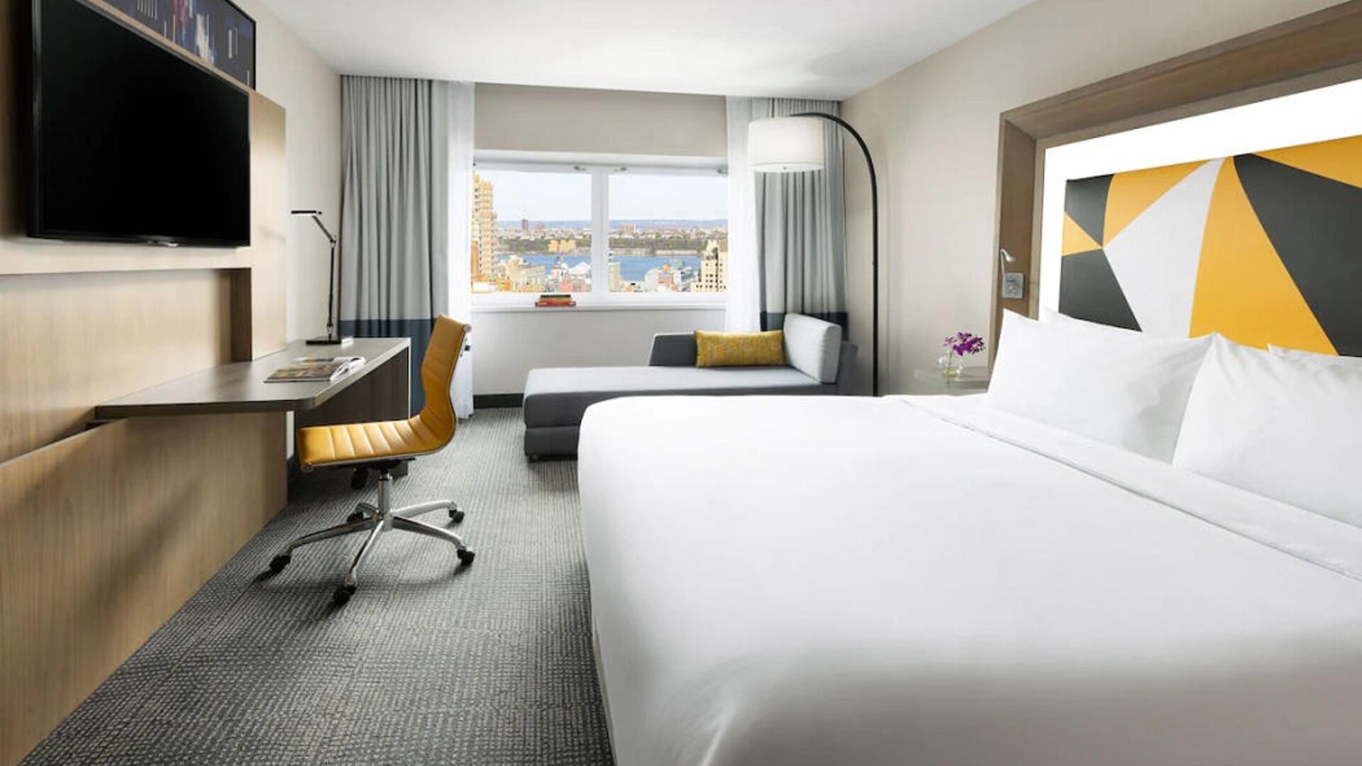 Standard Desk Dimensions for Business Hotel Guestrooms